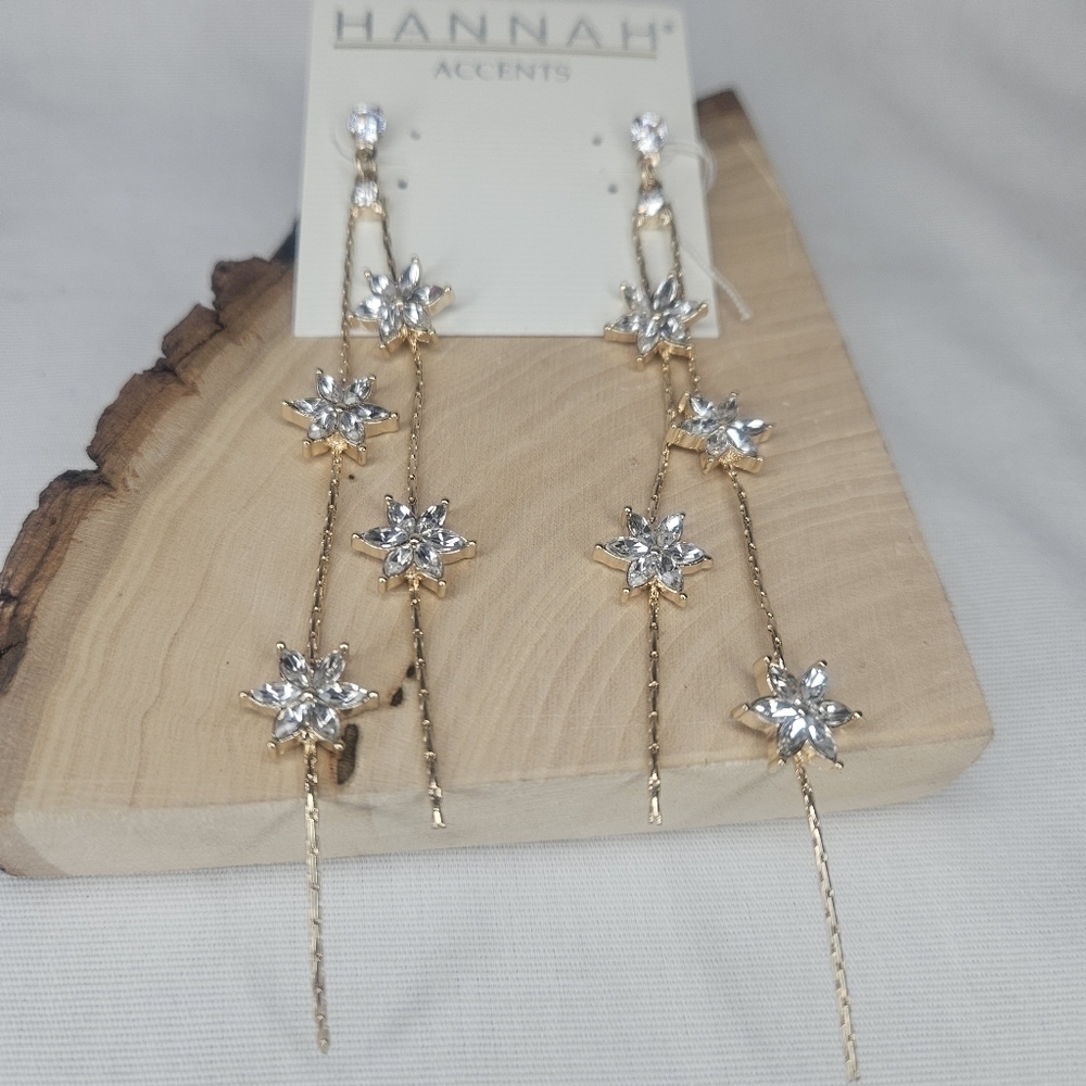 Hannah Accents Gold Tone Long Dangle Rhinestone Stars 4" NWT Celestial Earrings - Picture 3 of 6